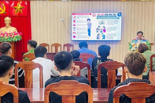 Phối hợp tuyên truyền, giáo dục pháp luật cho thanh thiếu niên hư, có nguy cơ vi phạm pháp luật