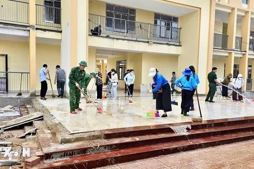Bộ đội Biên phòng Quảng Trị tiếp sức học sinh vùng biên trước thềm năm học mới