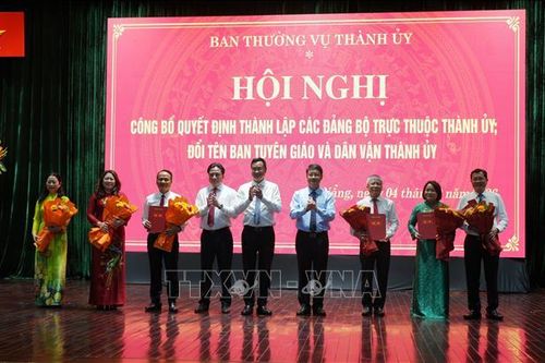 Công bố quyết định thí điểm thành lập 2 Đảng bộ trực thuộc Thành ủy Đà Nẵng