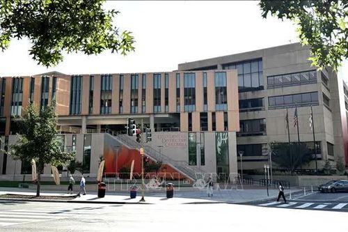 Các trường đại học Mỹ chủ động 'săn' sinh viên giữa sức ép tài chính