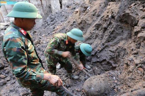 Khai quật, thu hồi thành công quả bom nặng khoảng 300kg tại đường Cầu Đất, Hải Phòng