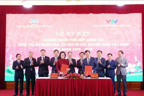 Tuyên truyền nâng cao ý thức thượng tôn pháp luật và củng cố niềm tin xã hội