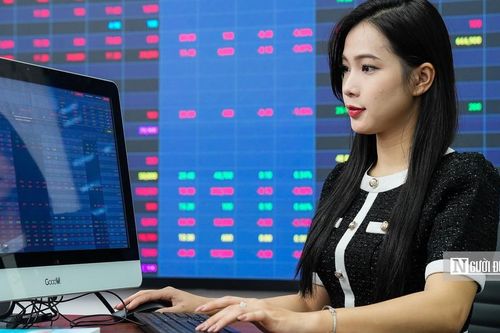 Áp lực bán phủ rộng, VN-Index còn cơ hội trở lại đà tăng