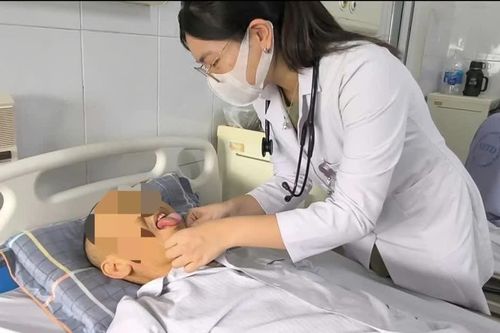 Uống thuốc bắc không rõ nguồn gốc, người đàn ông bị tổn thương gan