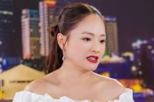 Hạnh phúc của diễn viên Lan Phương sau chuyến đi Singapore