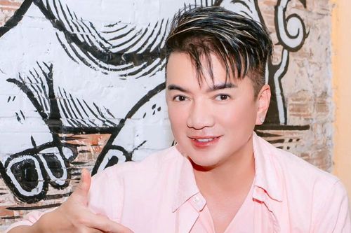 Món đồ hơn 100 tỷ khiến Đàm Vĩnh Hưng trầm trồ