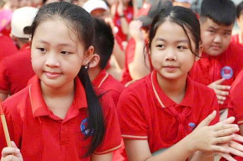 Diễn đàn tháng 9: Cần giảm các khoản thu tự phát