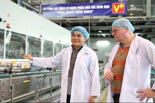 Đường Man âm vốn chủ sở hữu hơn trăm tỷ đồng