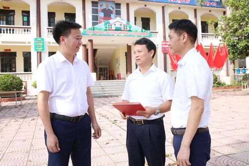Thực hành theo Bác trong mỗi việc làm