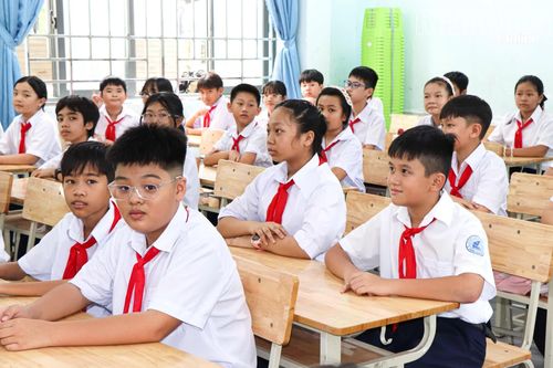 Ổn định công tác quản trị nhà trường