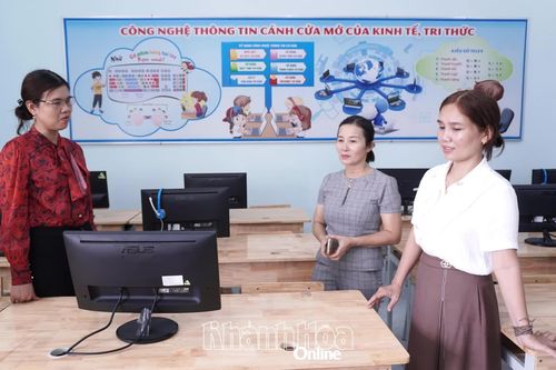Lãnh đạo xã Vạn Ninh kiểm tra công tác chuẩn bị năm học mới 2026 - 2027