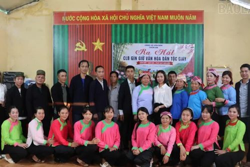 Thôn An ra mắt Câu lạc bộ Gìn giữ và phát huy bản sắc văn hóa dân tộc Giáy