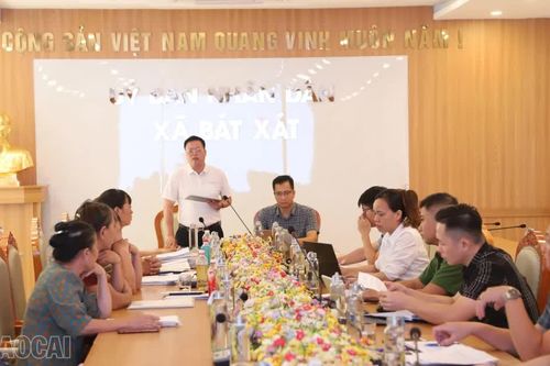 Xã Bát Xát và xã Trịnh Tường đối thoại, tháo gỡ vướng mắc liên quan đến bồi thường, giải phóng mặt bằng