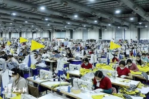 Ngành sản xuất Việt Nam bứt tốc trong tháng 8, loạt chỉ số tăng tích cực