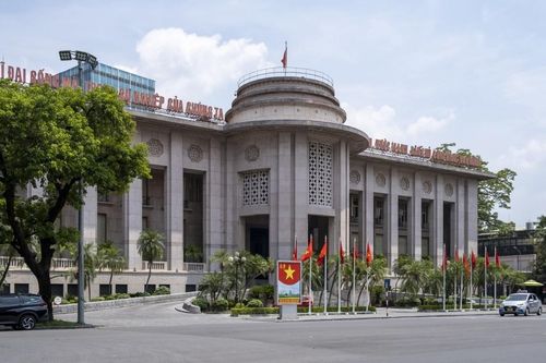 NHNN đề xuất nâng giới hạn cho vay dự án lớn tại Hà Nội