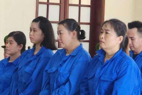 Tạo màn kịch kết hôn để lừa đảo chiếm đoạt tiền của người nước ngoài