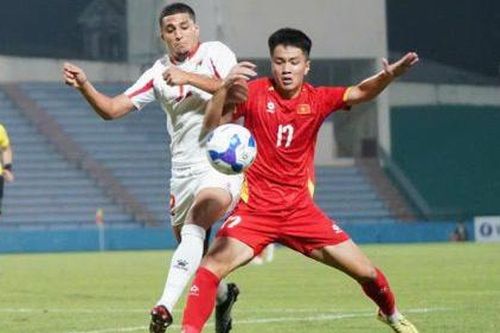 U20 Việt Nam hẹp cửa đi tiếp