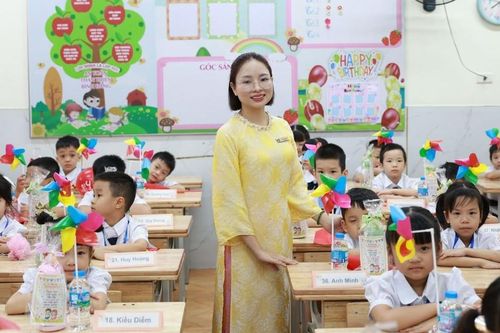 Không tổ chức hội thi giáo viên dạy giỏi lấy thành tích: Tiêu chí nào để đánh giá thi đua?