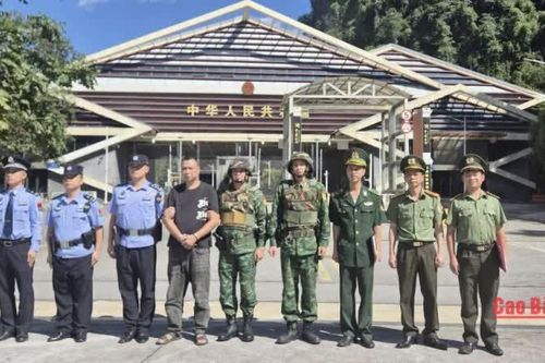 Bắt giữ đối tượng người Trung Quốc lẩn trốn tại Cao Bằng sau khi gây án