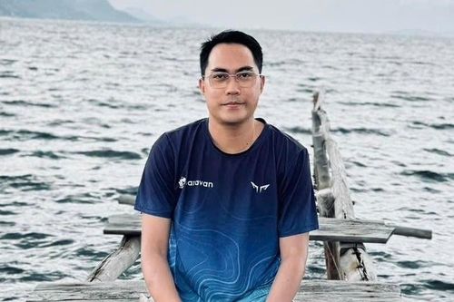 Khỏi ung thư, người đàn ông 36 tuổi bước vào cuộc chiến khác