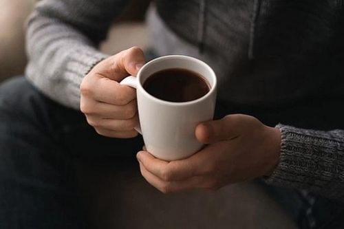 Nhóm người cần thận trọng khi uống cà phê mỗi ngày