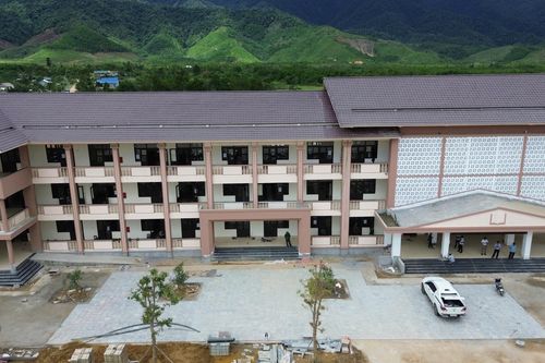 Cận cảnh 2 trường liên cấp đầu tư hiện đại sẵn sàng đón học sinh vùng cao TP Huế