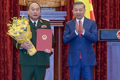Phó Tổng Tham mưu trưởng QĐND Lê Quang Đạo được thăng quân hàm Thượng tướng