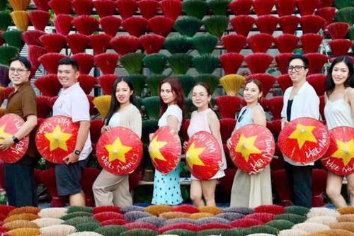 Tin tức đặc biệt trên ấn phẩm Hànộimới ngày 4-9-2026