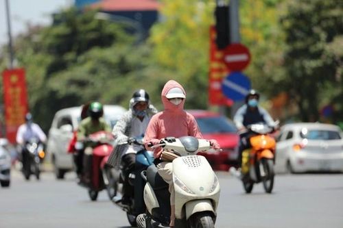 Hà Nội: Nắng nóng gia tăng trong ít ngày tới