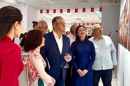 Lan tỏa giá trị di sản Hồ Chí Minh tại Bồ Đào Nha