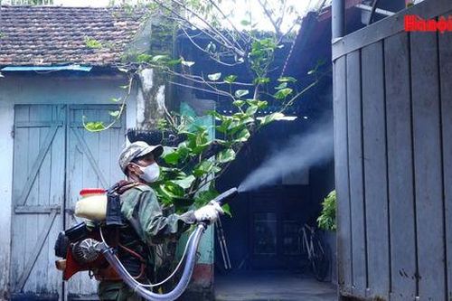 Khi cộng đồng trở thành 'tuyến phòng dịch' đầu tiên