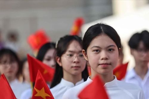 2,3 triệu học sinh Hà Nội bước vào năm học mới
