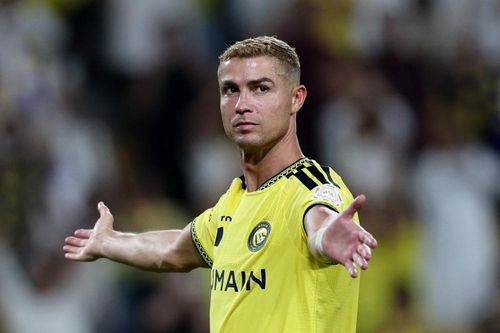 Mùa cuối của Ronaldo không hề yên ả