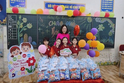 Nghệ An:Hơn 926.000 học sinh háo hức bước vào năm học mới