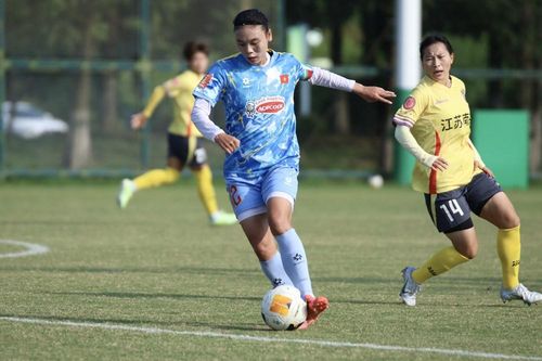 Tuyển nữ Việt Nam giành chiến thắng ấn tượng trước đội bóng Trung Quốc