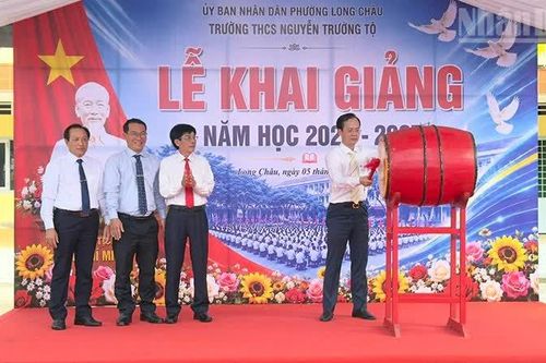 Vĩnh Long quyết tâm thực hiện thắng lợi nhiệm vụ năm học mới