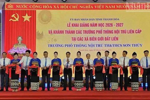 Thanh Hóa: Niềm vui nhân đôi trong ngày khai giảng năm học mới ở Sơn Thủy