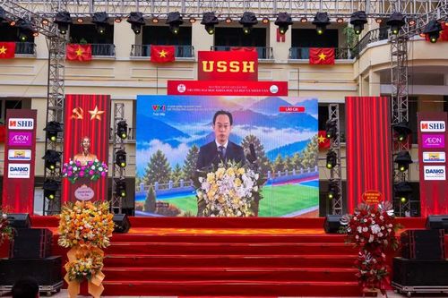 Trường đại học Khoa học Xã hội và Nhân văn khai giảng năm học mới