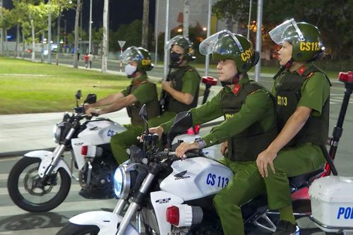 Phía sau một kỳ nghỉ lễ bình yên