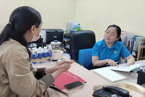 Đưa pháp luật đến gần công nhân