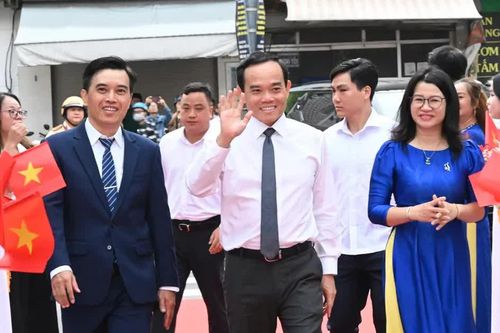 Bí thư Thành ủy TPHCM Trần Lưu Quang dự lễ khai giảng năm học 2026-2027