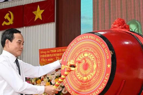 Bí thư Thành ủy TPHCM Trần Lưu Quang dự lễ khai giảng năm học 2026-2027