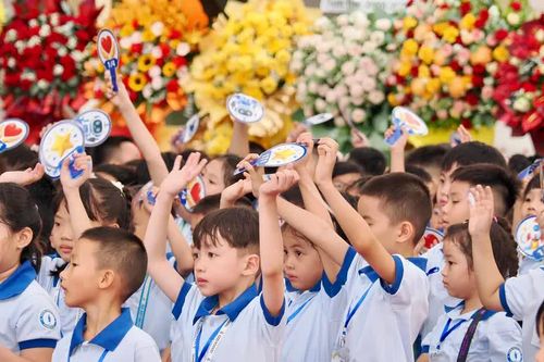 Nhiều hoạt động vui tươi chào đón học sinh trong lễ khai giảng năm học mới 2026-2027