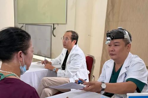 Đề xuất điều chỉnh mức đóng, mở rộng quyền lợi bảo hiểm y tế