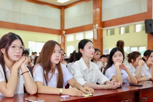 Khơi dậy khát vọng sáng tạo và cống hiến trong sinh viên