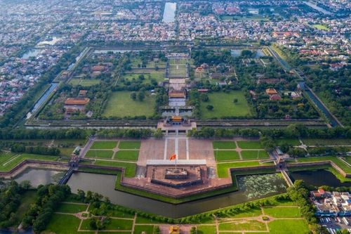Đẩy mạnh hợp tác với Huế, đóng góp vào tăng trưởng và thịnh vượng chung