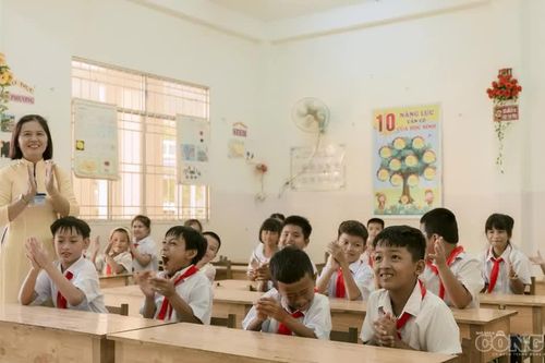 Vĩnh Long: Niềm vui đến trường của nhiều học sinh đồng bào Khmer