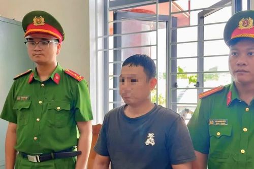 Kẻ mang nhiều tiền án dùng dao rọc giấy tấn công 'tình địch' tại tiệm spa ở Đắk Lắk