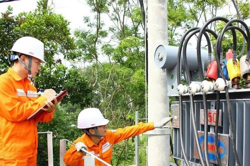 EVN triển khai đồng bộ các giải pháp bảo đảm điện dịp Quốc khánh 2/9