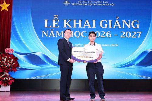 13 học sinh đạt giải Nhất quốc gia nhập học Trường ĐH Sư phạm Hà Nội